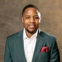 Bille Chitimbire headshot