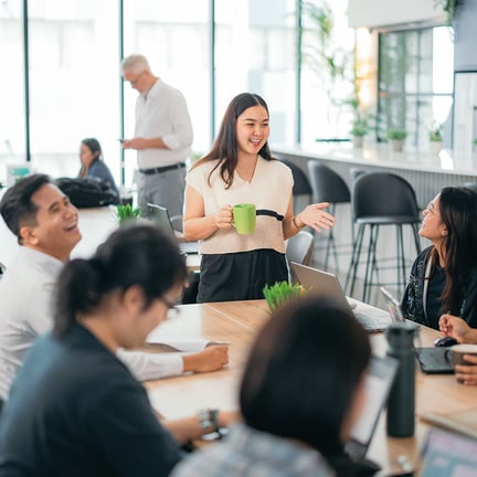 diverse-team-meeting-workspace